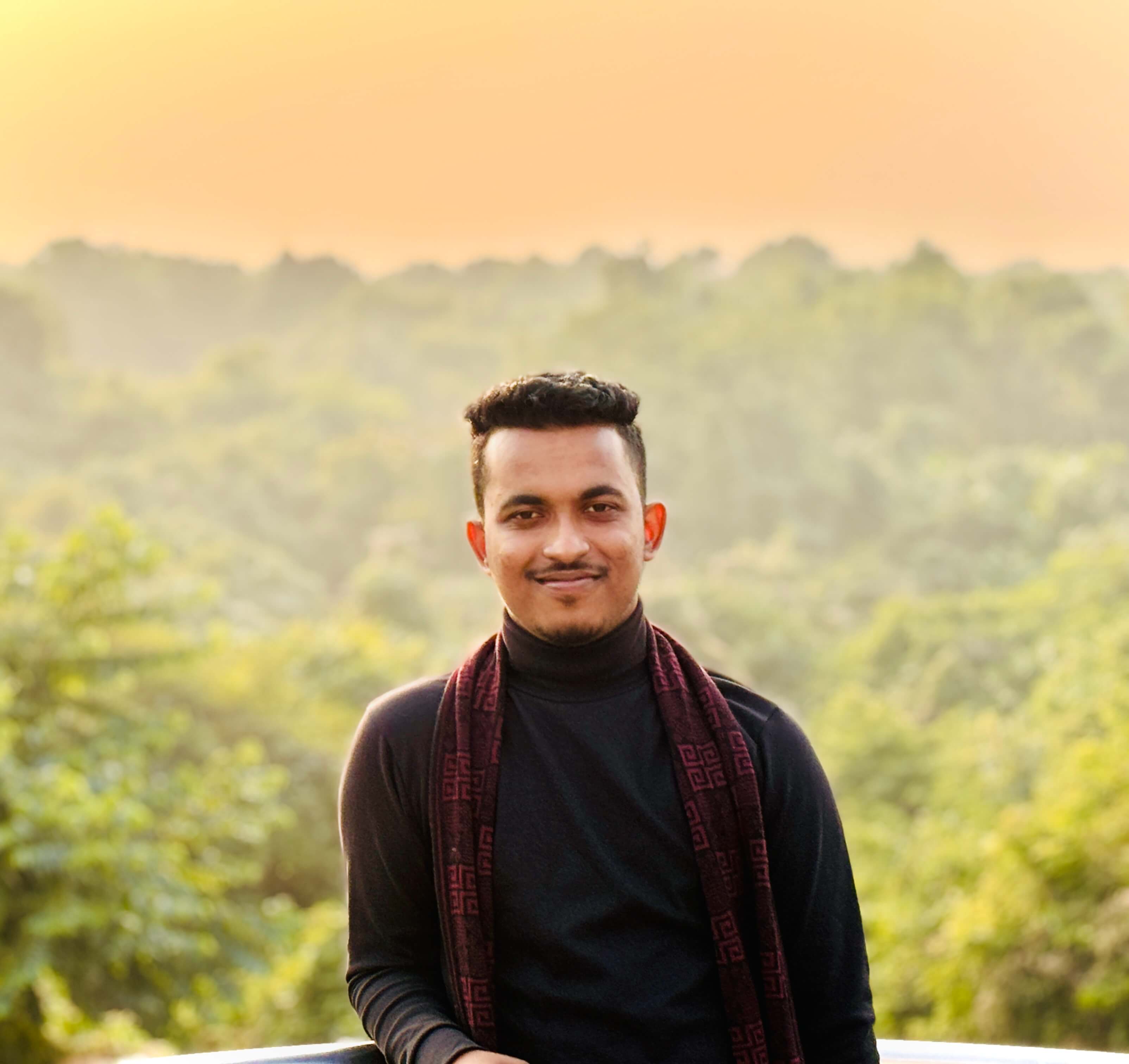 A headshot of Tawhid Hasan, a computer science student.